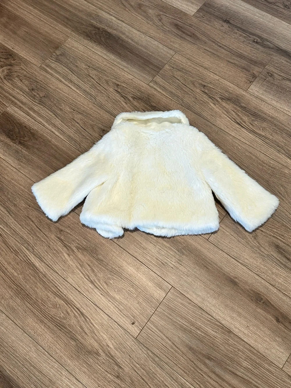 Janie and Jack Soft as Snow Faux  Fur Jacket Girls 5-6